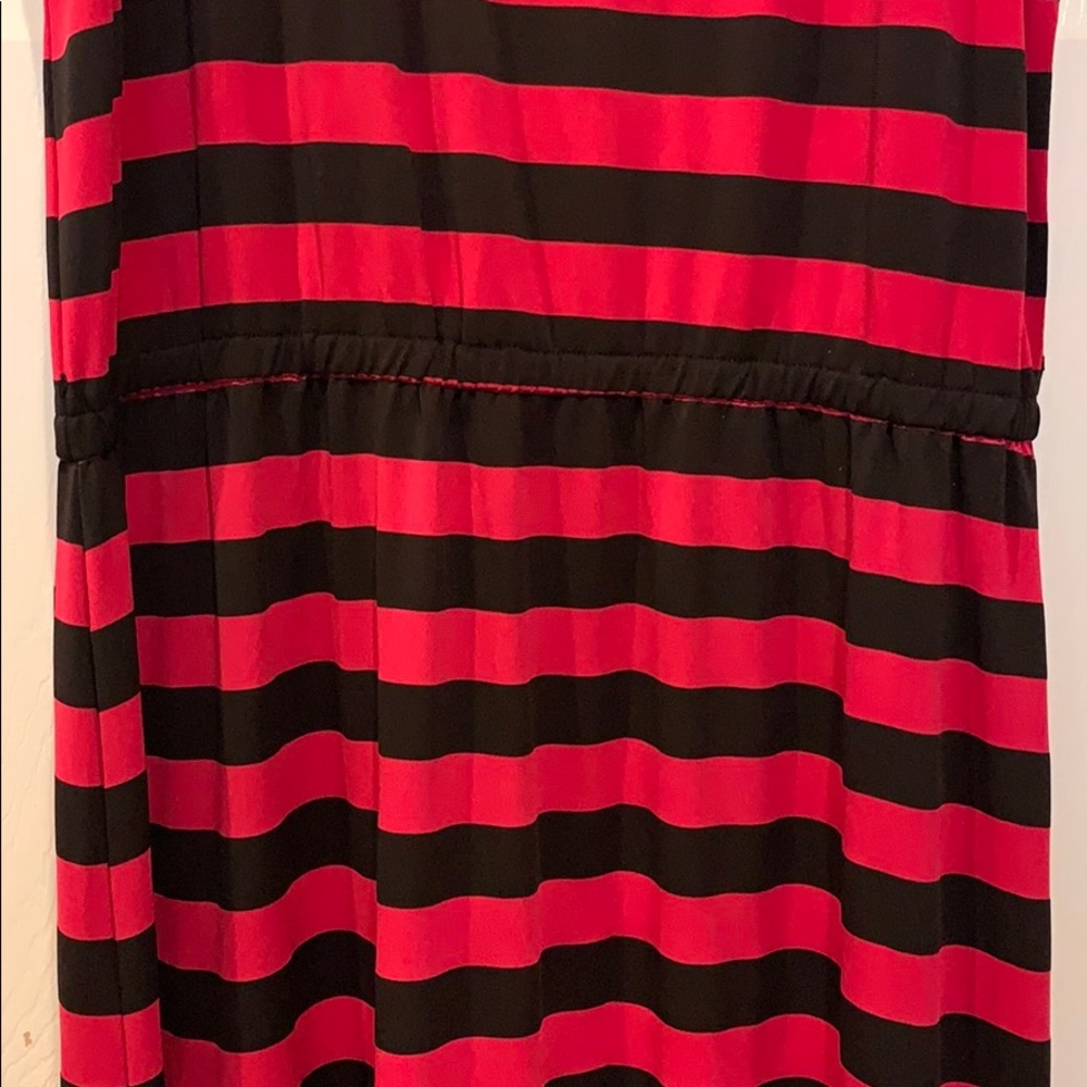 👗 Comfortable Striped Maxi Dress size large - Picture 3 of 7